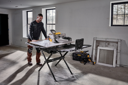 Using a Wet Tile Saw indoors