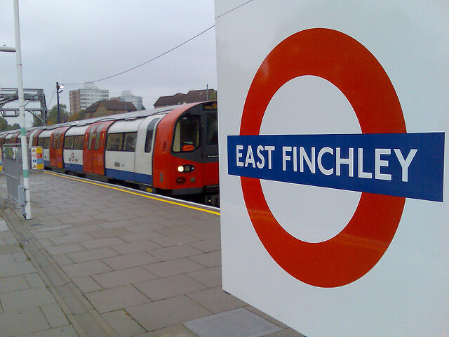 east finchley tube sign